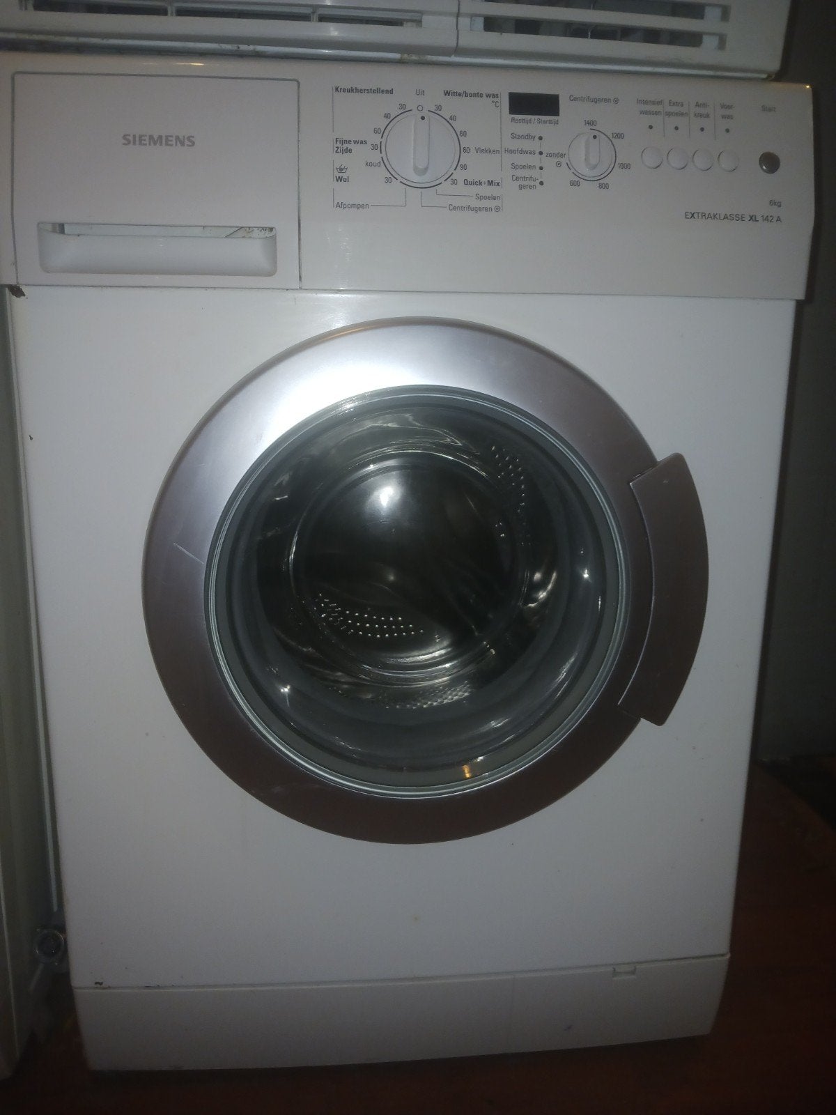 Siemens extraklasse XL142A wasmachine ( met garantie), Ophalen of Verzenden, Zo goed als nieuw, 85 tot 90 cm, 1200 tot 1600 toeren