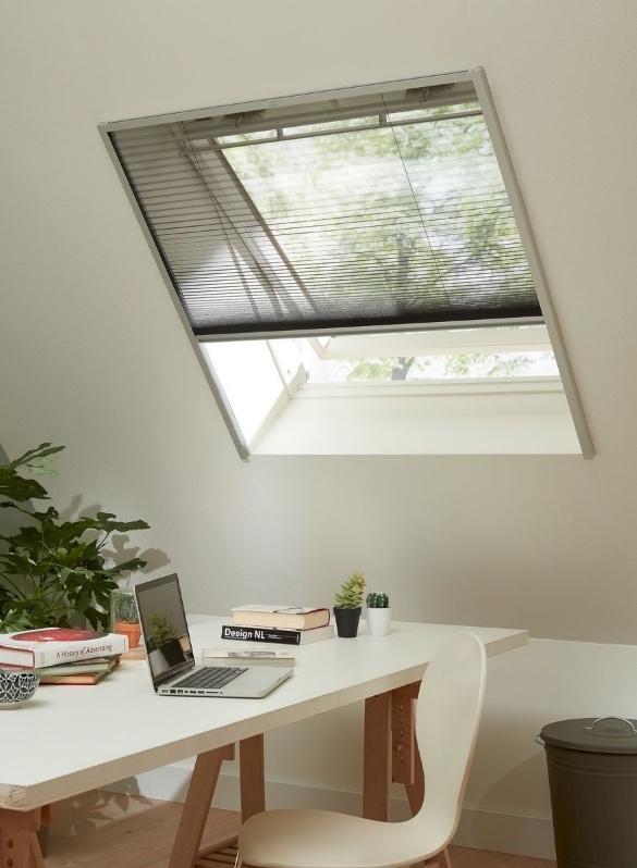 Luxe plissé (dak)raamhor ALUMINIUM omlijsting - S500- 103 cm, Bruynzeel, 100 tot 150 cm, Zwart, Stadhuisplein 70 4203 NS Gorinchem