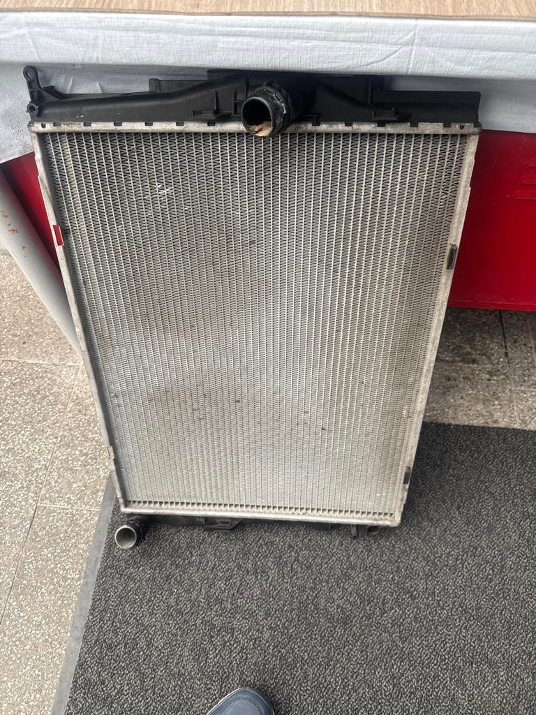 BMW 3-Serie 2.0 - 2007 - Radiator, Ophalen of Verzenden, Voor, BMW, Bumper