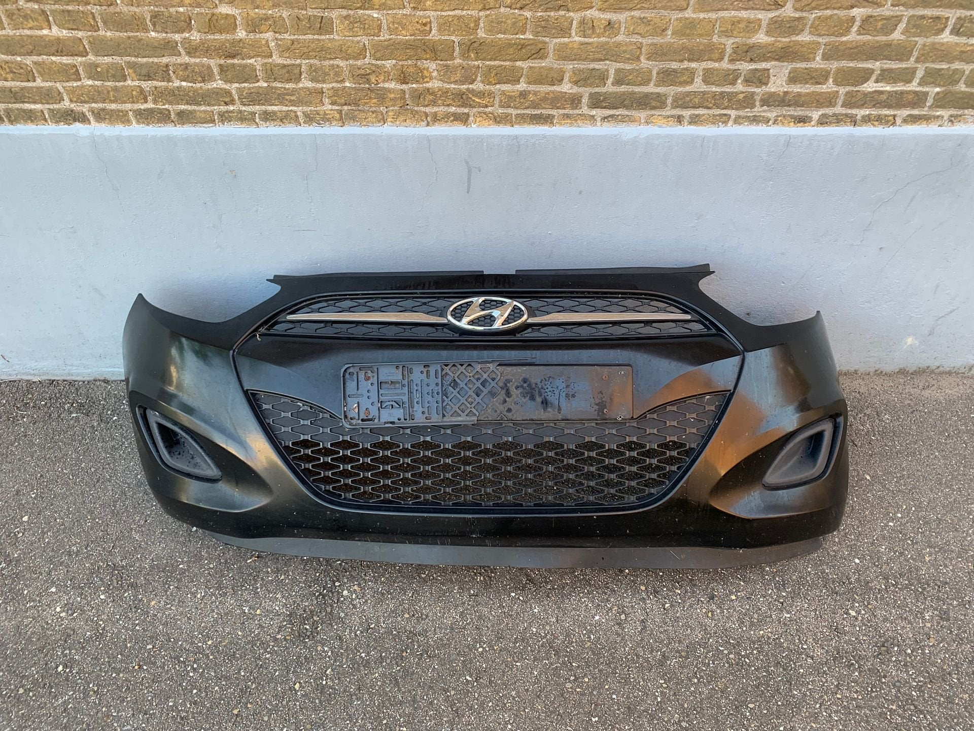 voorbumper hyundai I10 facelift 2011 tot 2013 zwart, Gebruikt, -, Voor, -