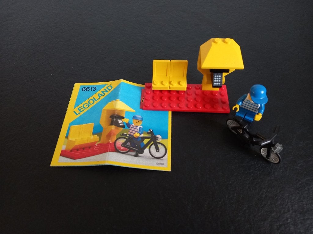 LEGO telefooncel met fiets 6613 - Compleet, Gebruikt, Lego, Ophalen of Verzenden, Complete set