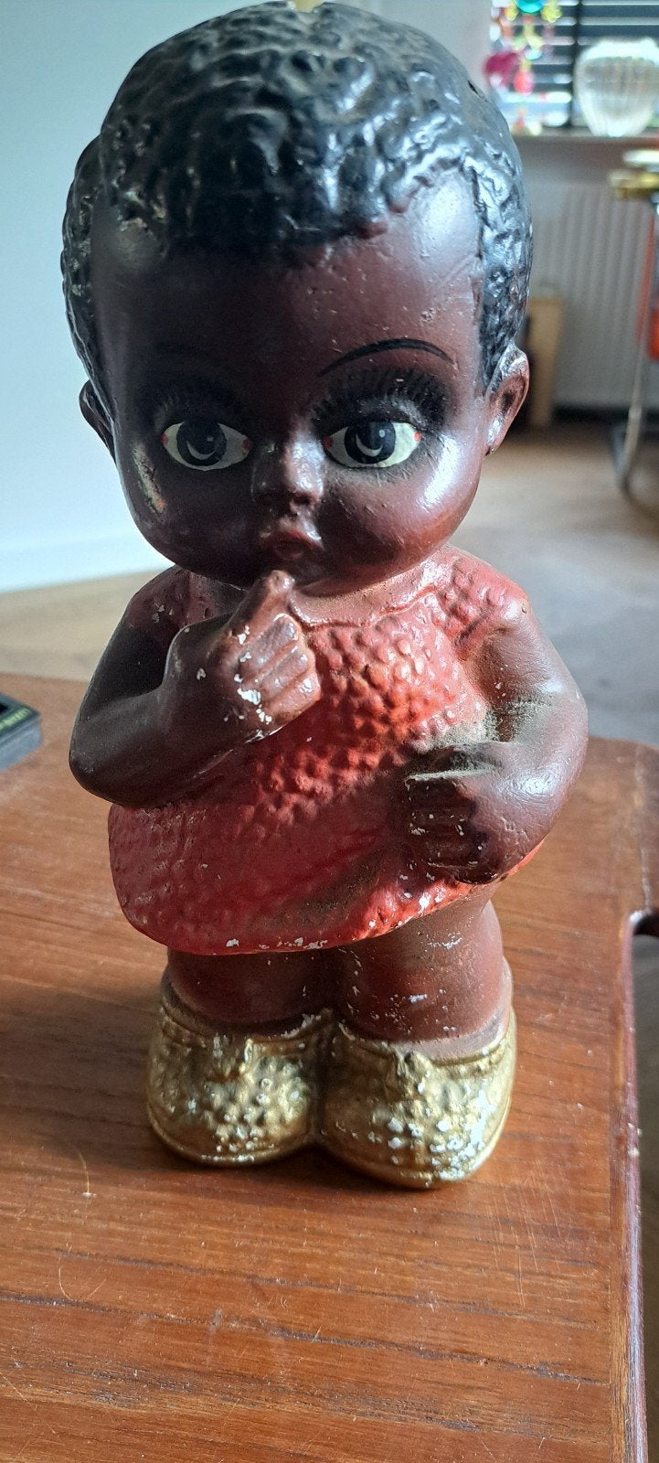 Oude gipsen spaarpot, Afrikaans meisje, Verzamelen, Spaarpotten, Ophalen of Verzenden, Gebruikt, Metaal of Blik, Overige thema's