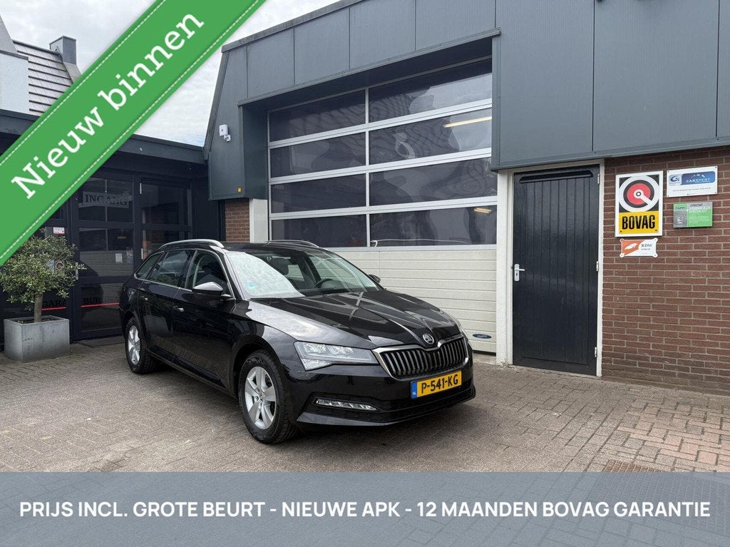 Skoda Superb Combi 1.5 TSI ACT Business Edition *ALL-IN PRIJ, 12 maanden, Stof, 4 cilinders, Zwart
