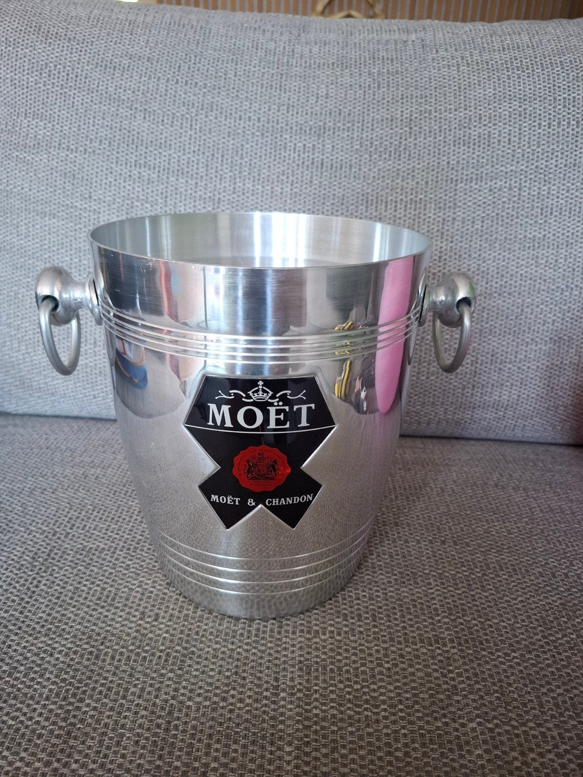 Moët & Chandon ijsemmer champagne koeler emmer moet chandon, Ophalen of Verzenden, Gebruikt, Gebruiksvoorwerp