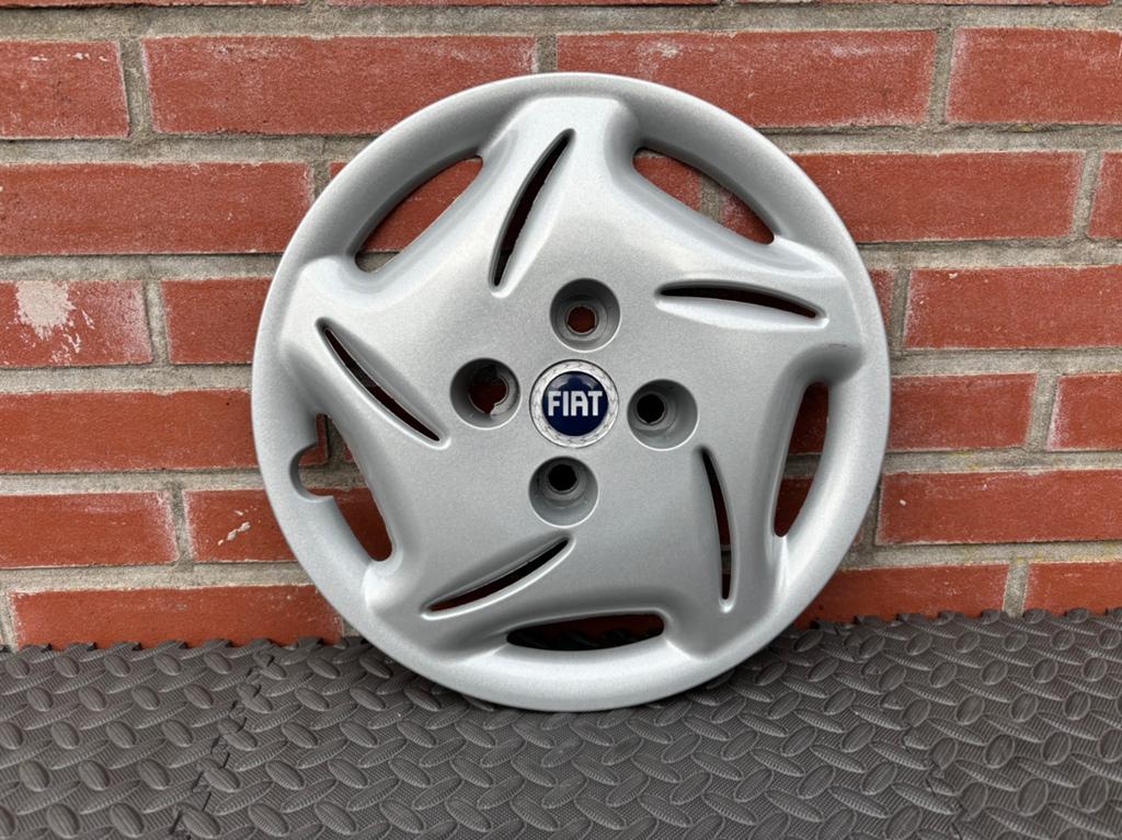 1 originele Fiat Seicento wieldop 13 inch, Auto diversen, Wieldoppen, Ophalen of Verzenden, Gebruikt