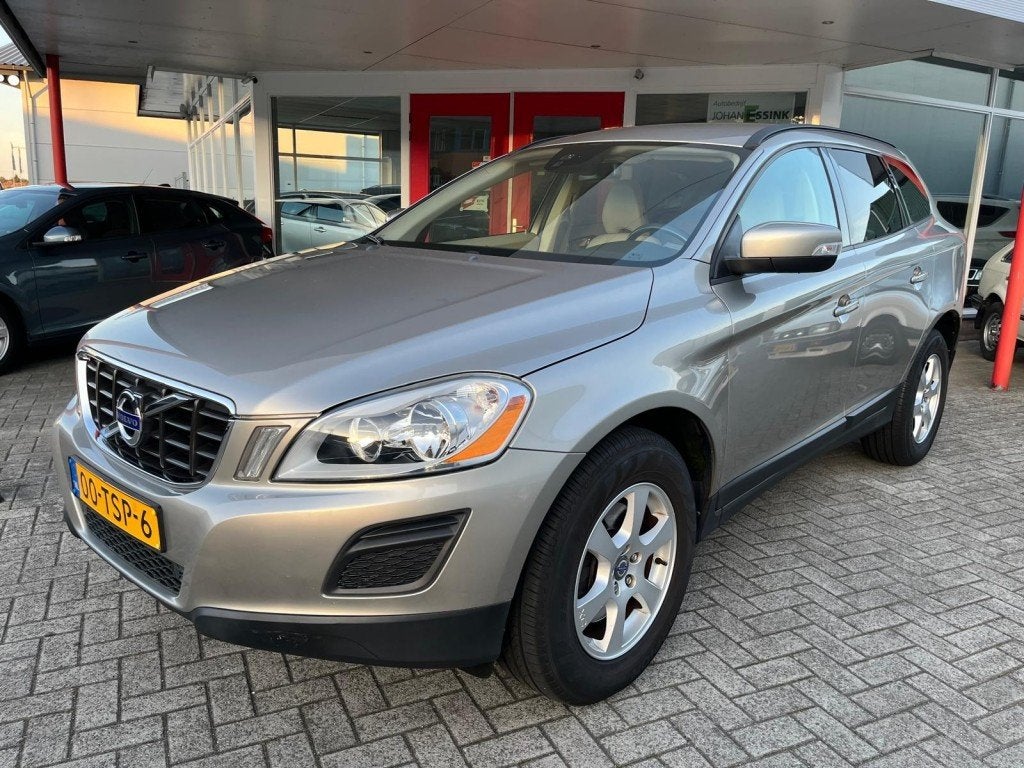 Volvo XC60 2.0T T5 Aut. 240PK Momentum Trekhaak/Bluethooth/S, Euro 5, 4 cilinders, XC60, Verwarmde buitenspiegels
