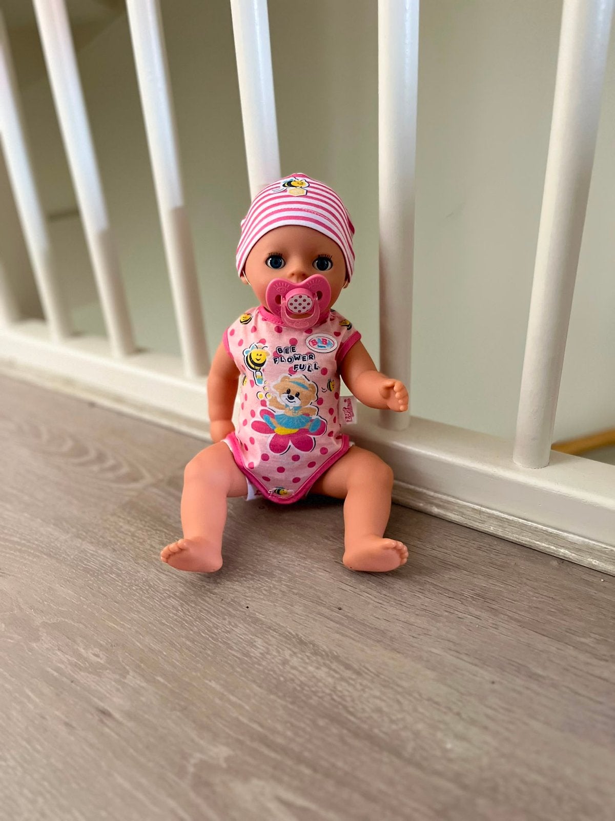 Baby Born pop met kinderwagen en autostoeltje, Kinderen en Baby's, Speelgoed | Poppen, Ophalen of Verzenden, Gebruikt, Babypop