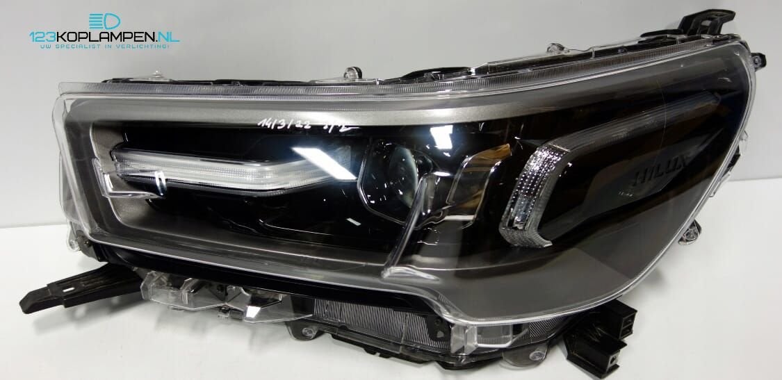 Toyota Hilux Full Led koplamp links rechts, Auto-onderdelen, Verlichting, Gebruikt, -, -, Ophalen of Verzenden