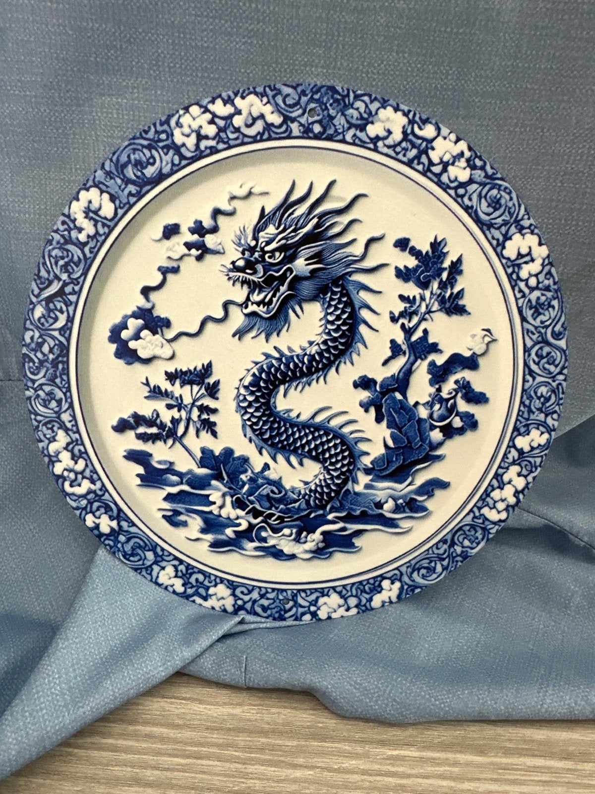 Chinees blauw-wit wandbord met draak reliëf, Huis en Inrichting, Woonaccessoires | Wanddecoraties, Ophalen of Verzenden, Nieuw