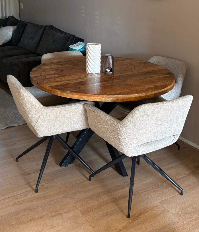 Ronde eettafel en draaibare stoelen cremekleurig, Ophalen, Gebruikt, Rond, Vier personen