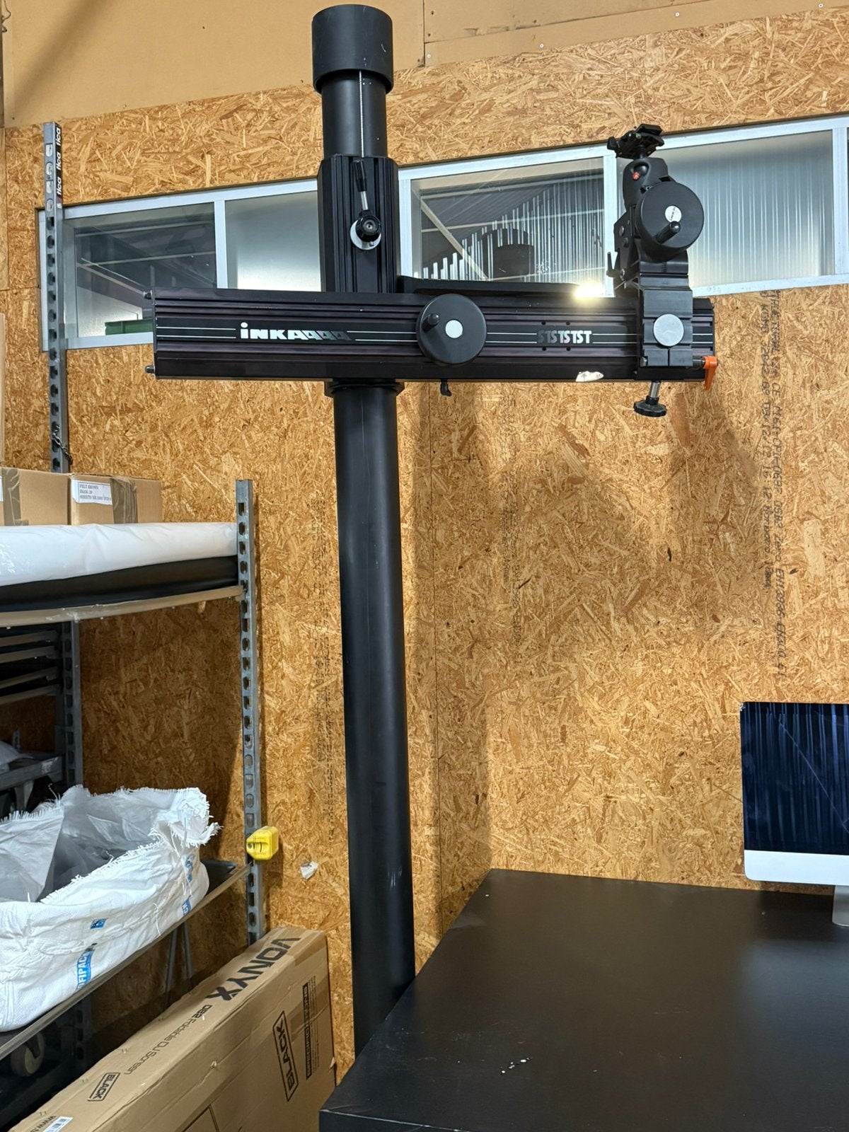 Inka 11 professional studio camera stand, Ophalen, Zo goed als nieuw