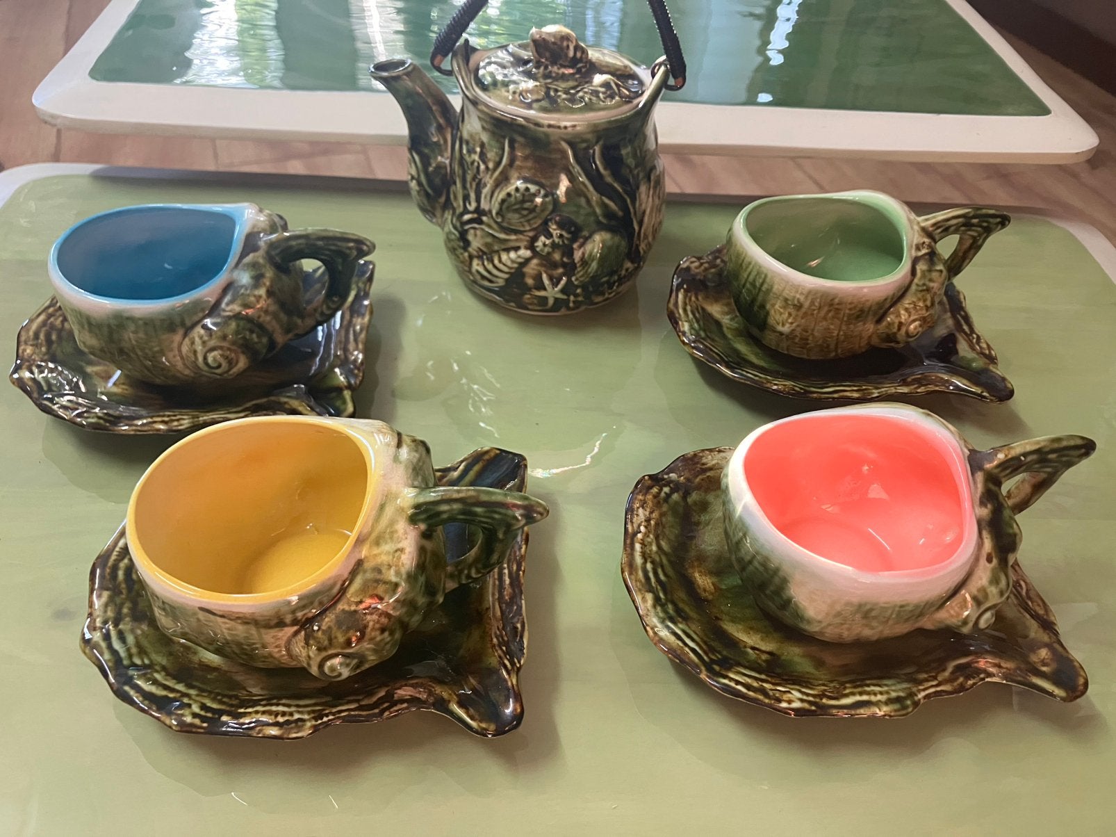 Vintage (Jaren 50) Marjolica  schelpenservies! Erg apart!, Antiek en Kunst, Ophalen of Verzenden
