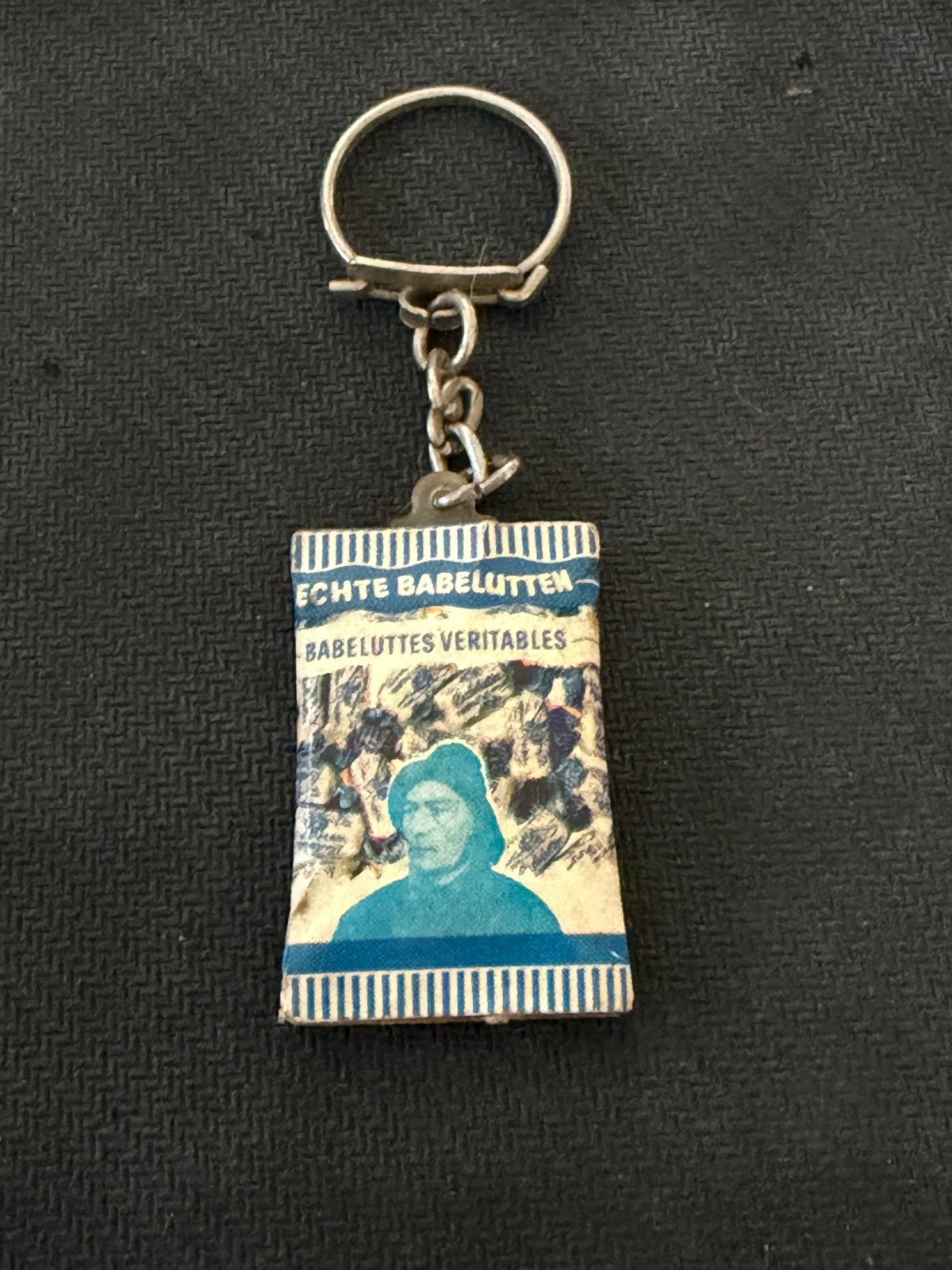 Zeldzaam- Vintage sleutelhanger -Belgische echte Babbelutten, Verzamelen, Verzenden, Zo goed als nieuw, Merk