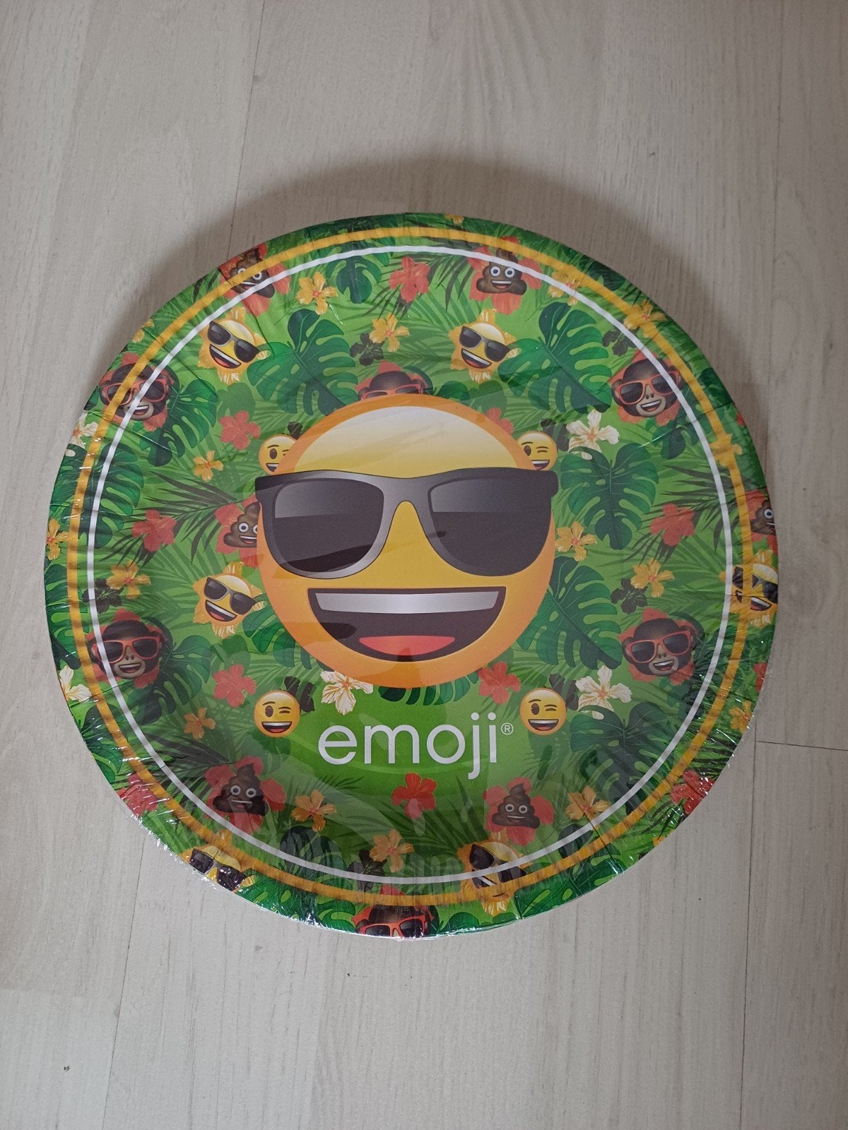 Kartonnen bordjes Emoji, Ophalen of Verzenden, Nieuw, Feestartikel, Verjaardag