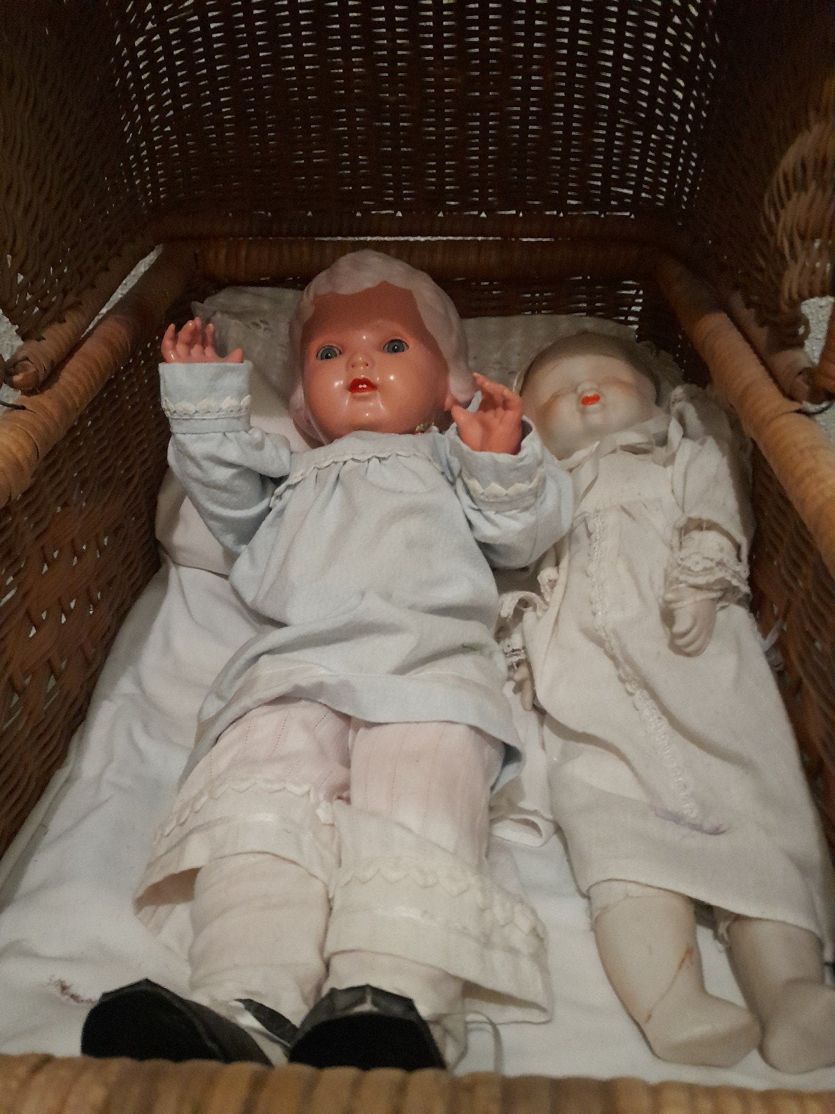 antieke poppenwagen met twee antieke poppen, Verzamelen, Ophalen, Gebruikt, Pop