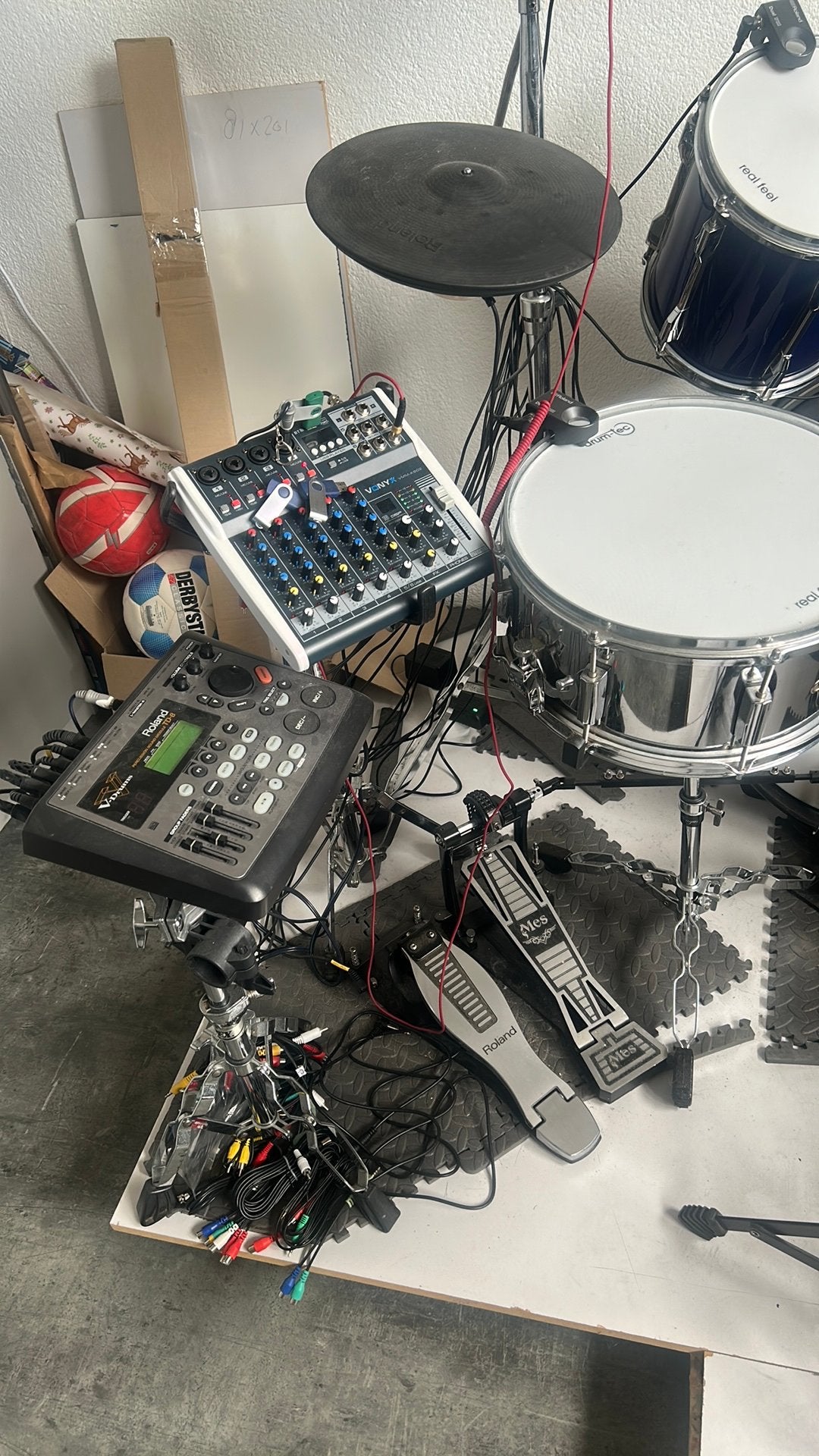 Drumstel hybride, Ophalen, Gebruikt, Roland, Elektronisch