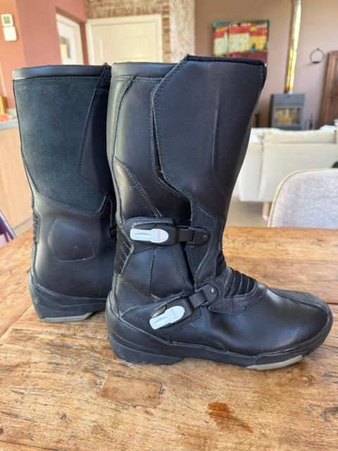 BMW Motorrad Gravel enduro/adventure laarzen maat 42 nieuw, Motoren, Kleding | Motorkleding, Ophalen, Tweedehands, Laarzen