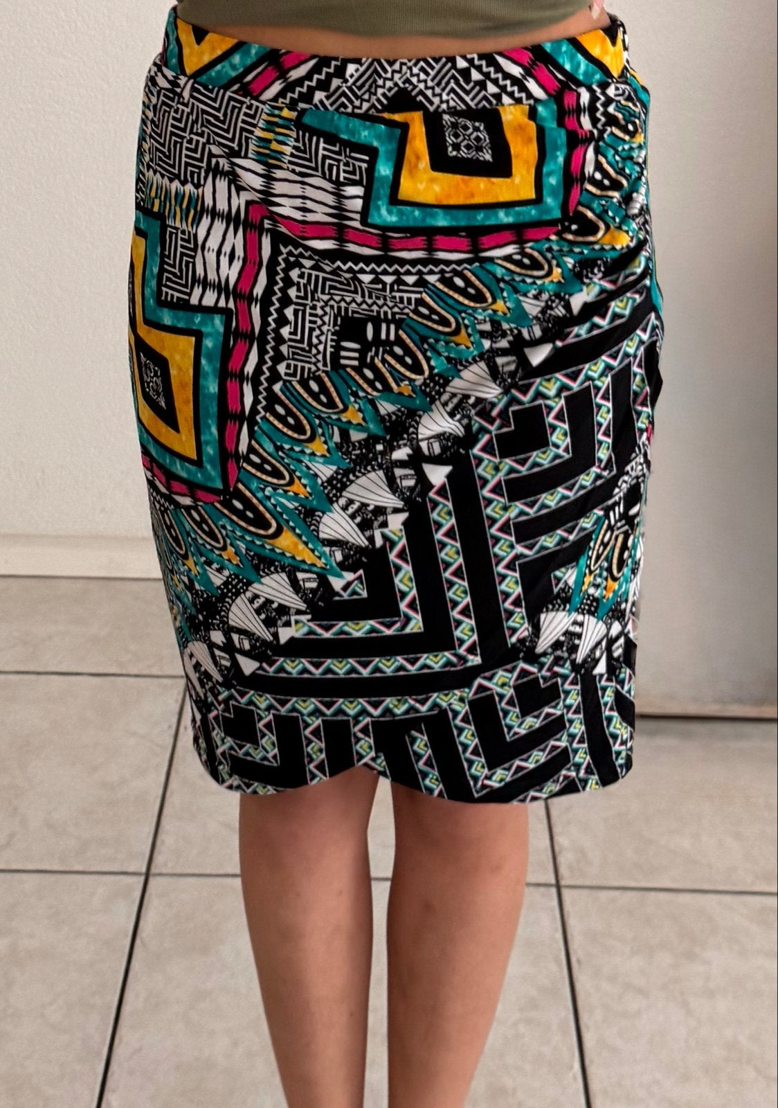 Kleurrijke Rok met Tribal / Aztec Print maat L, Kleding | Dames, Meerkleurig, Maat 42/44 (L), Ophalen of Verzenden, Zo goed als nieuw