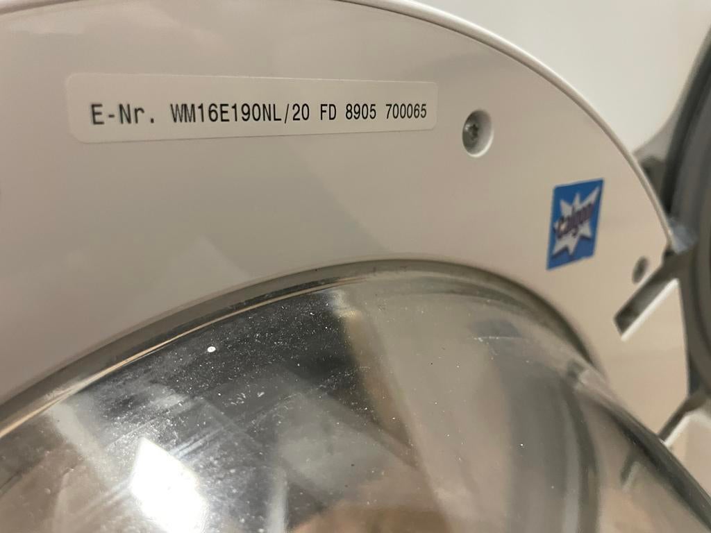 Siemens WM16E190NL/20 wasmachine voor onderdelen, Ophalen, Voorlader, Niet werkend, 85 tot 90 cm