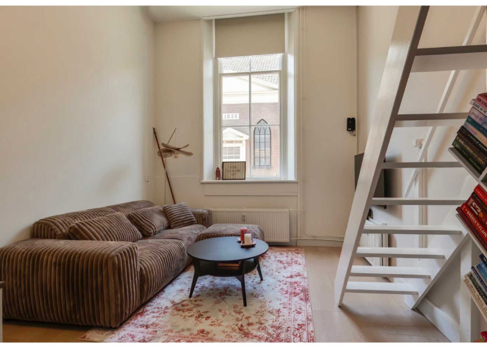 licht bruine nieuwe bank, Huis en Inrichting, Banken | Bankstellen, Ophalen, Brede rib, Stof, Driepersoons
