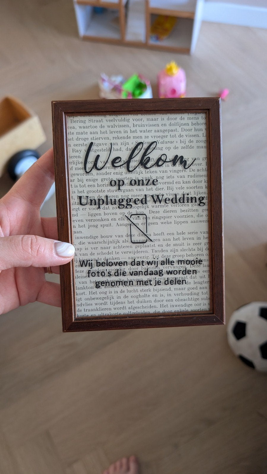Unieke 'Welkom op onze Unplugged Wedding' fotolijst, Ophalen, Bruin, Met tekst, Zo goed als nieuw