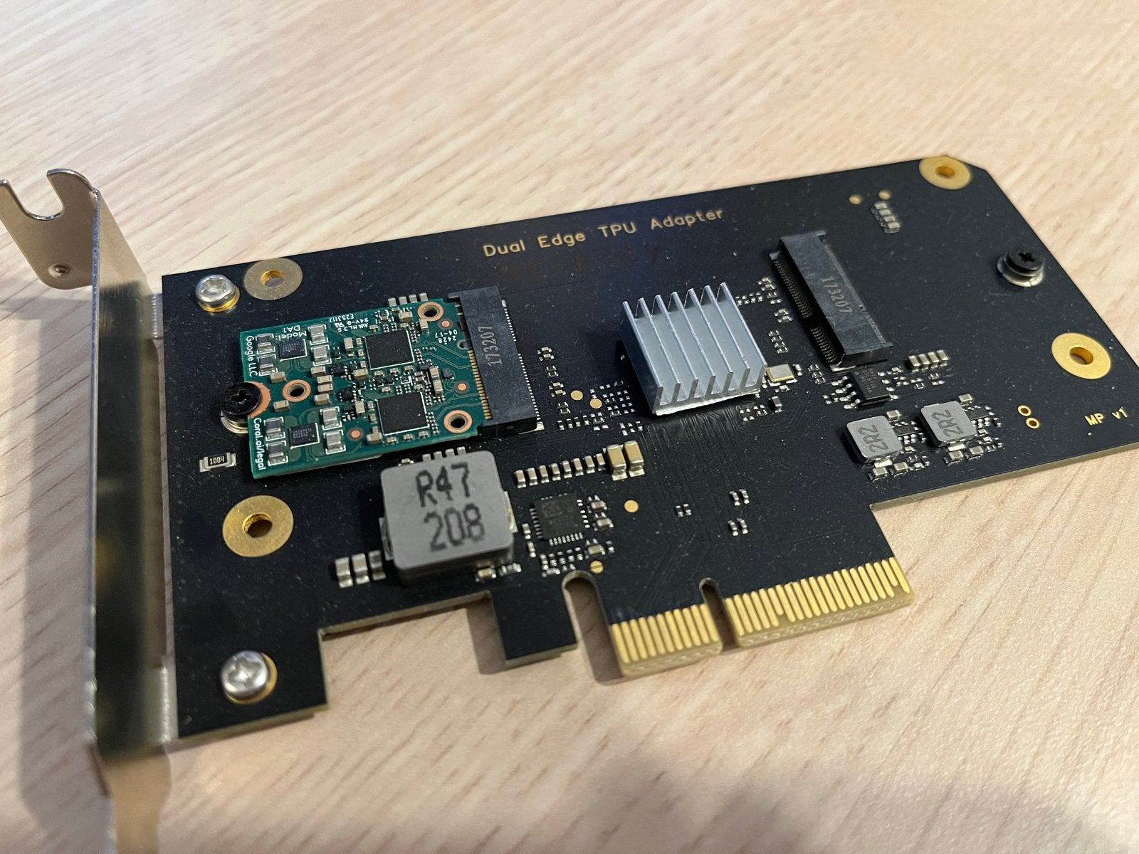 AI Coral Dual Edge TPU + Adapter Board Low Profile, Ophalen of Verzenden, Zo goed als nieuw