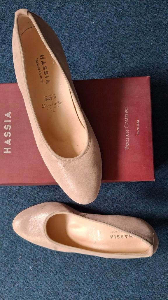 Hassia pumps, glanzend beige, maat 39H, Kleding | Dames, Schoenen, Ophalen of Verzenden, Zo goed als nieuw, Beige