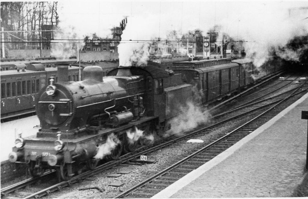 Fotokaart NS 3774 Arnhem, Verzamelen, Verzenden, Gelderland