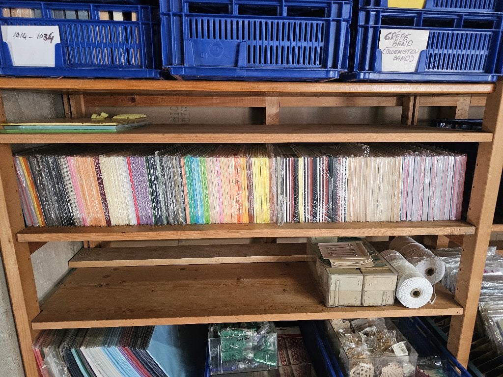 Opruiming: Grote hoeveelheid karton blocs A5 - 220 grams, Ophalen, Nieuw, Kerst, Overige typen