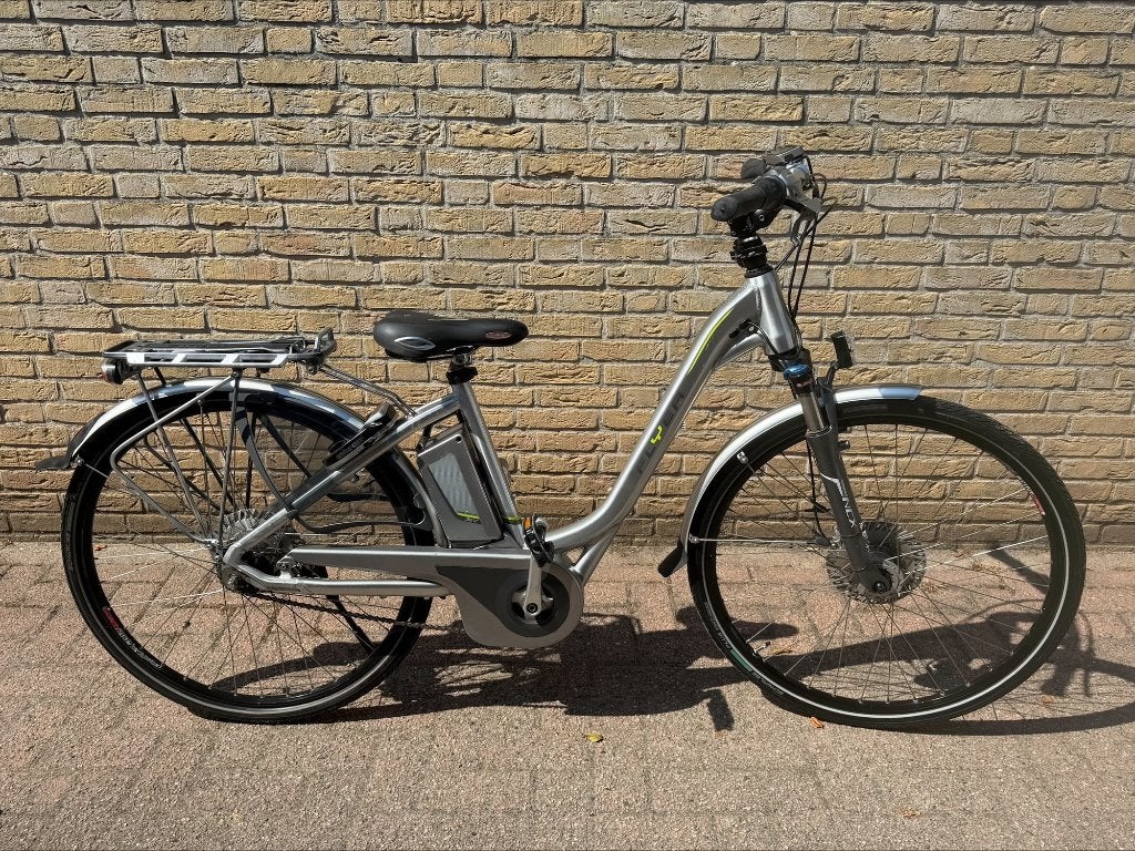nieuw model kleine maat flijer midden motor 600 watt accu, Zo goed als nieuw, 47 tot 51 cm, 50 km per accu of meer, Ophalen