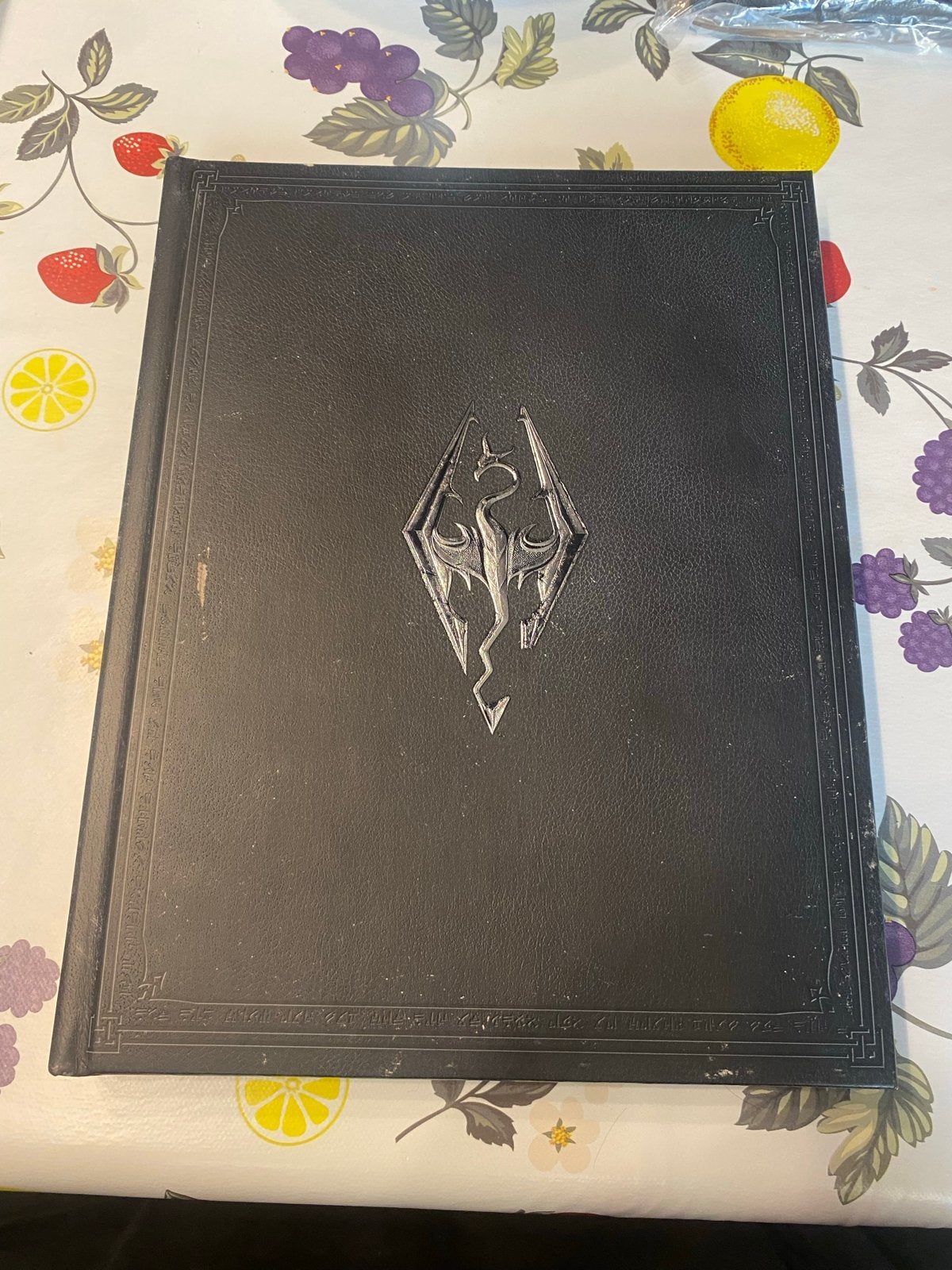 The Elder Scrolls V: Skyrim Collectors Edition Artbook, Ophalen of Verzenden, Nieuw, Overige onderwerpen