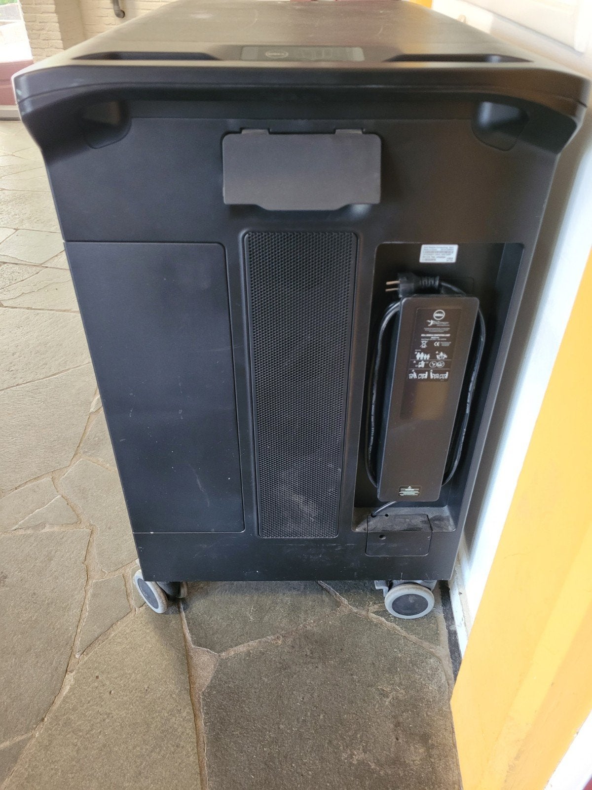 Op school gebruikte Dell laptopkar, Ophalen, Gebruikt