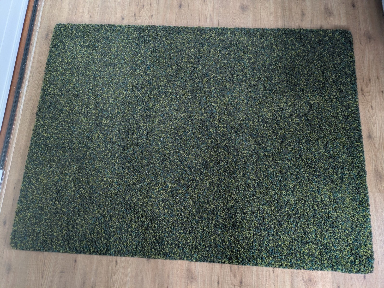 Groen vloerkleed 133x180 cm (IKEA VINDUM), Ophalen, 100 tot 150 cm, Zo goed als nieuw, 150 tot 200 cm