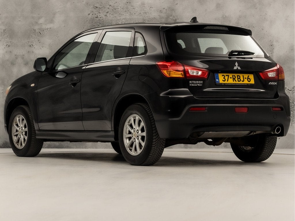 Mitsubishi ASX 1.6 Intro Edition ClearTec (NAVIGATIE, CLIMAT, Auto's, Voorwielaandrijving, Stof, Gebruikt, Zwart
