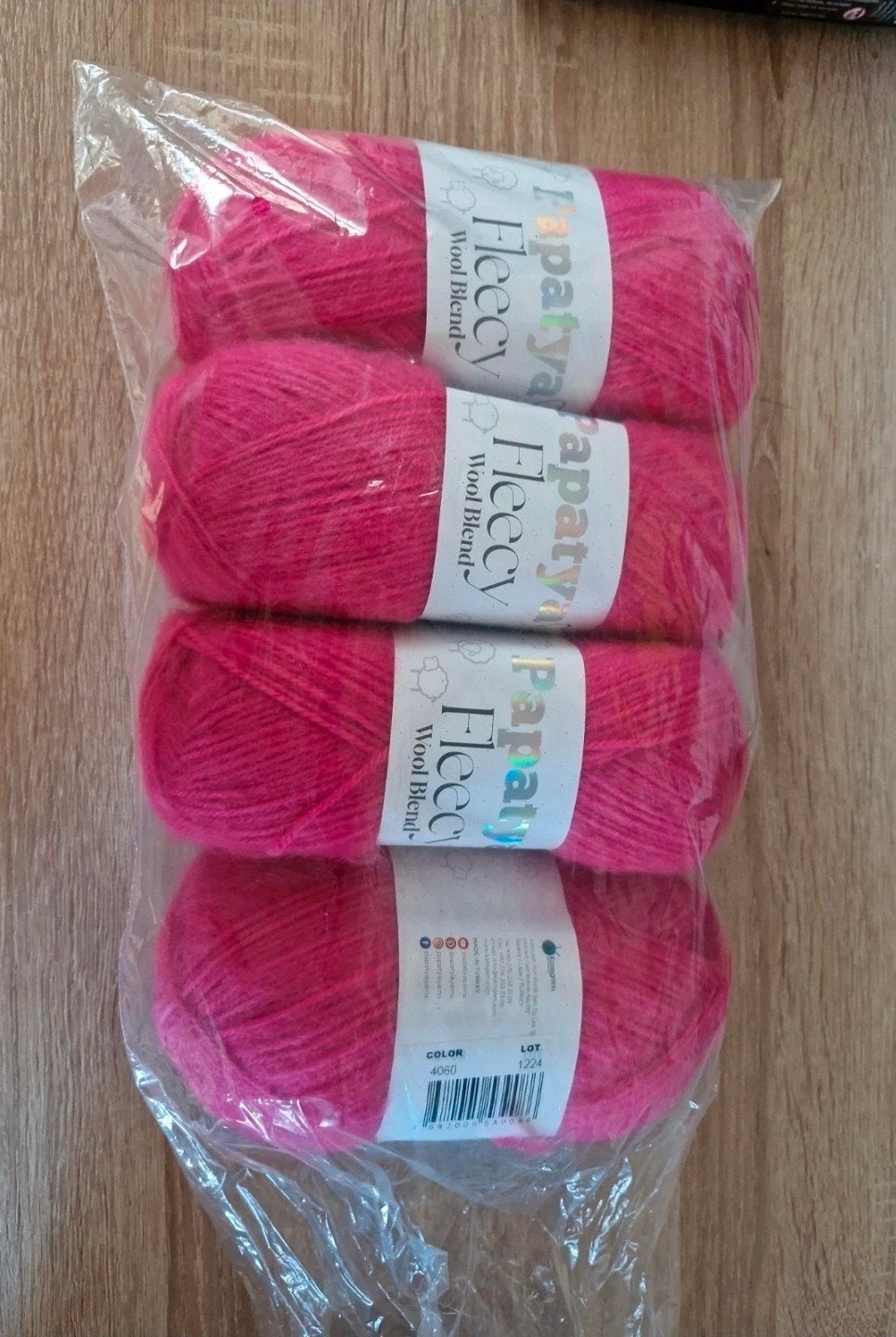 Papatya Fleecy Wol Blend - 4 bollen roze garen, Ophalen of Verzenden, Nieuw, Breien of Haken, Wol of Garen