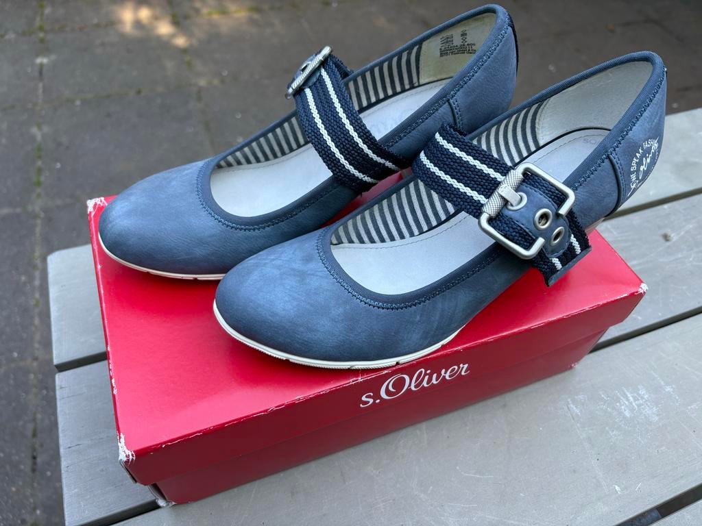 S.Oliver Blauwe Pumps met Blokhak (maat 39), Pumps, Blauw, Ophalen of Verzenden, Zo goed als nieuw