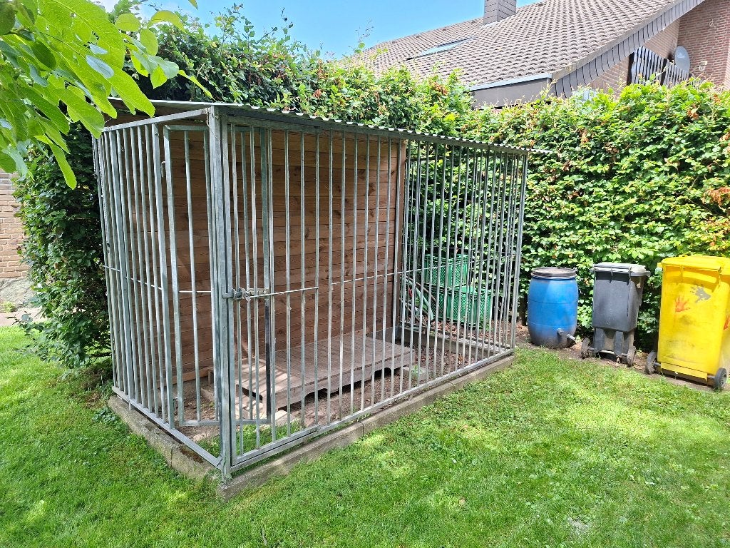 hondenkennel / hondenren / Berging, Dieren en Toebehoren, Hondenhokken, Ophalen, Hondenkennel, 100 cm of meer, 110 cm of meer