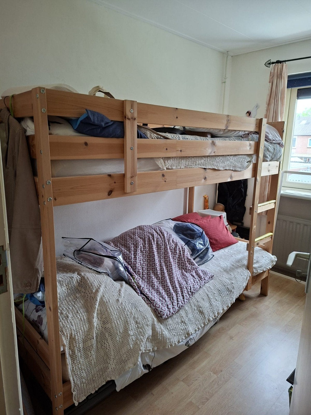 Stevig houten stapelbed Mydal van Ikea., Ophalen, Tweepersoons, 90 cm, Stapelbed