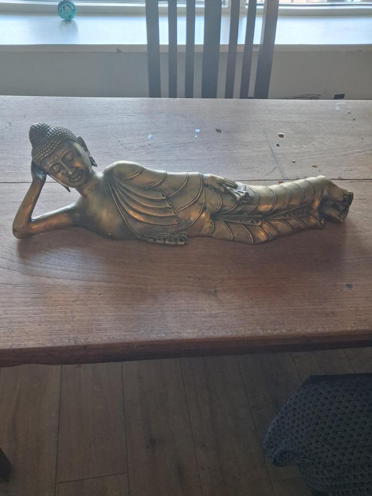 Liggende Boeddha Beeld - Decoratief & Rustgevend, Huis en Inrichting, Woonaccessoires | Boeddhabeelden, Ophalen of Verzenden, Gebruikt