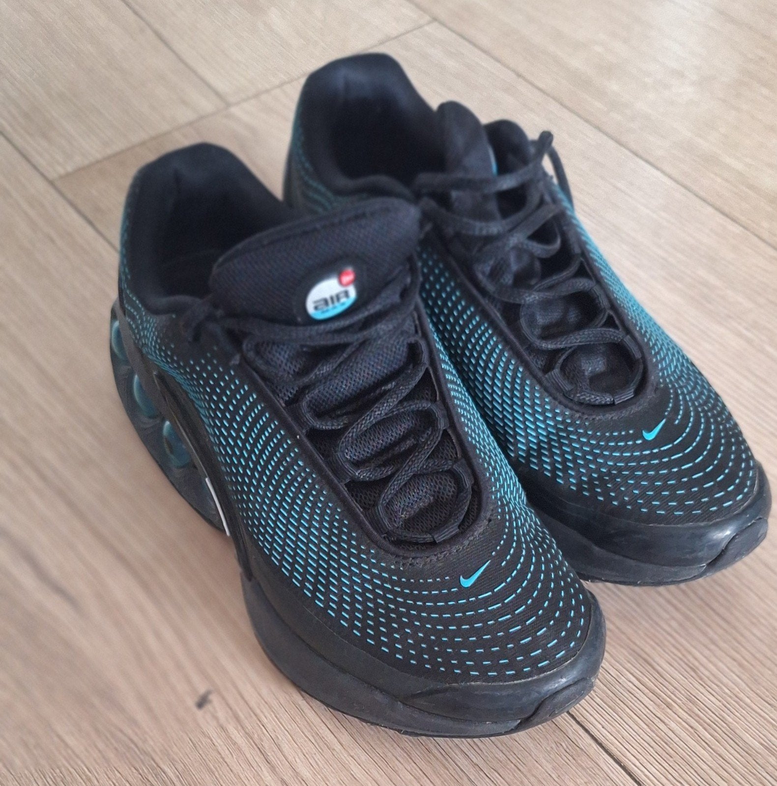 NIKE AIR MAX DYNAMICS SIZE 10, Ophalen, Zo goed als nieuw, Hardloopschoenen, Nike