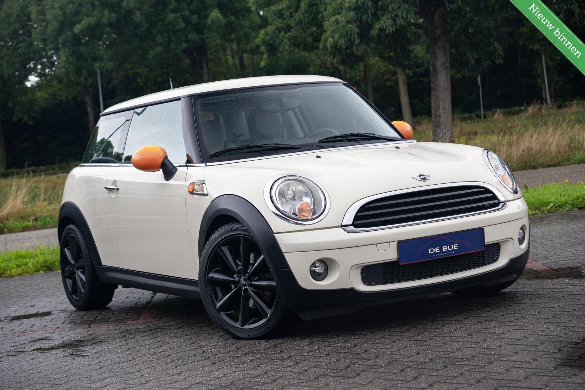 Mini 3-Deurs 1.4 One 50th Anniversary Limited Edition 218/35, Auto's, Gebruikt, Zwart, 4 cilinders, 4 stoelen