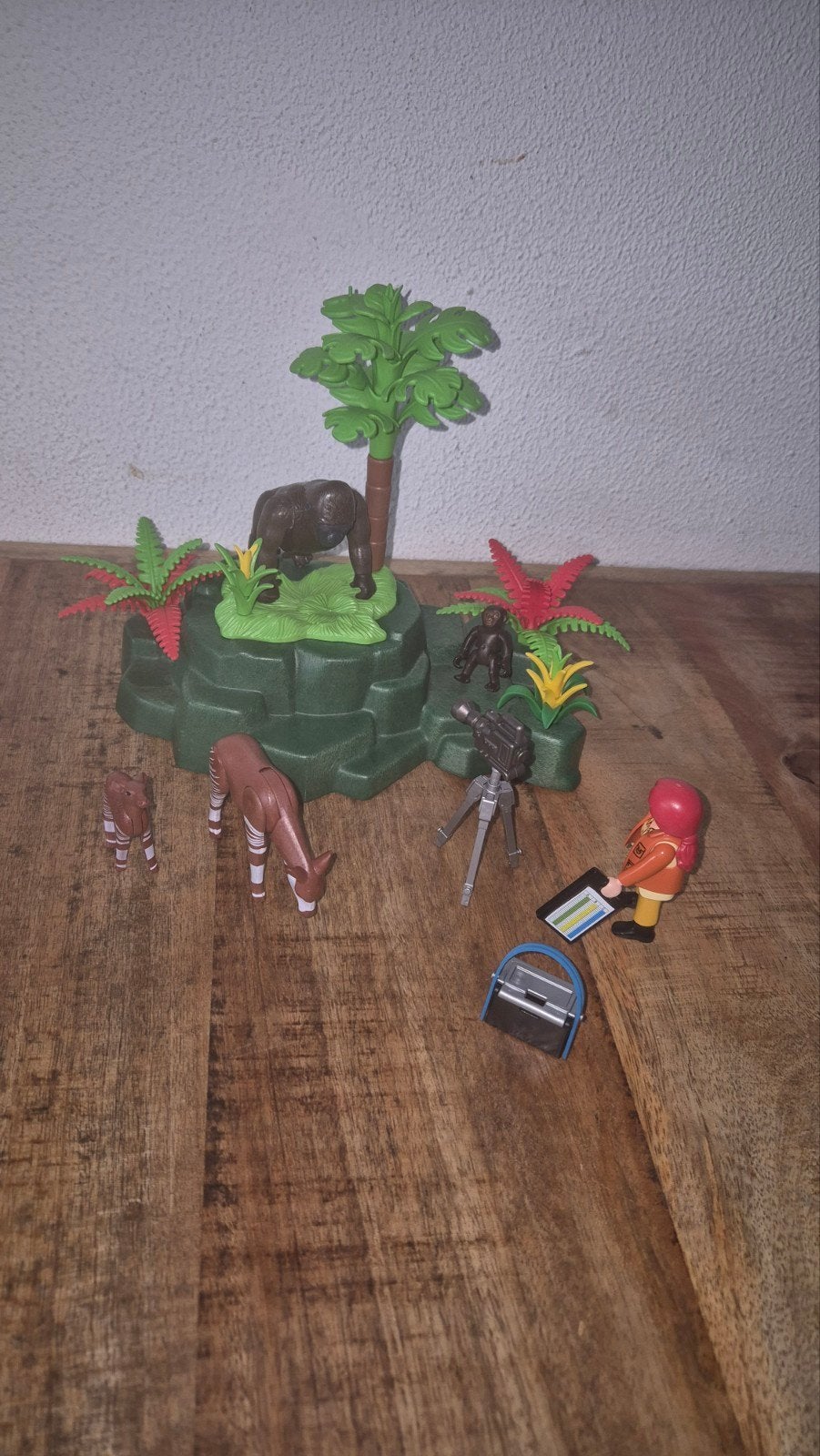 Playmobil Wild Life 5273 Gorilla's en Okapis met vegetatie, Kinderen en Baby's, Speelgoed | Playmobil, Wild life, Complete set
