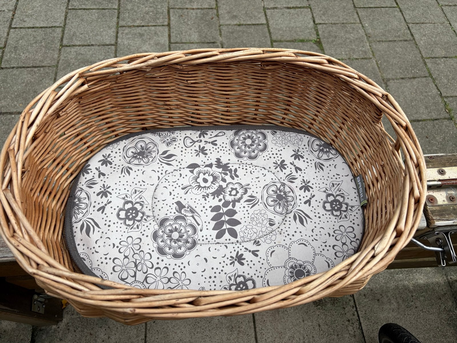 fietsmand voor een klein hondje, Ophalen, Zo goed als nieuw, Fietsmand, Stuurbevestiging