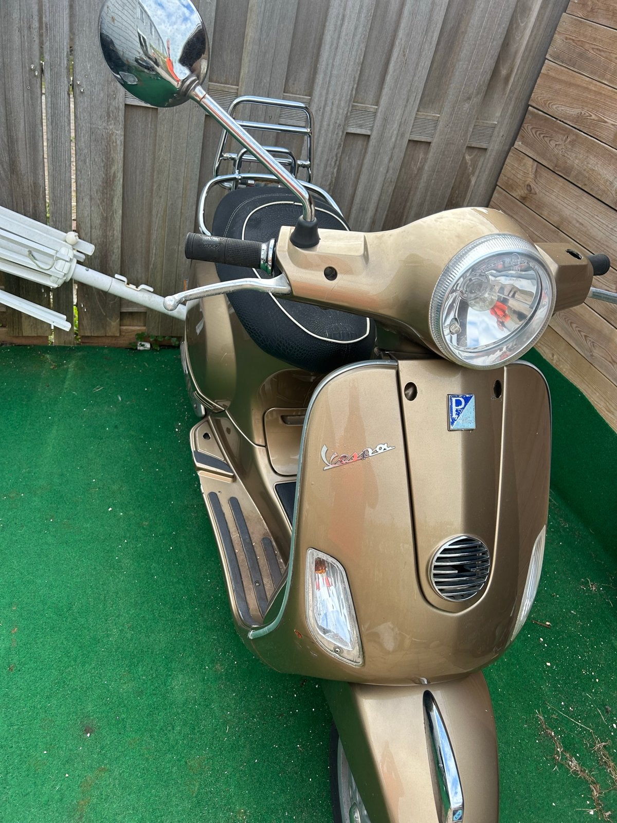 Vespa LX50 Scooter - Goudkleurig, Gebruikt, Fietsen en Brommers, Ophalen, Gebruikt, Maximaal 45 km/u, Benzine