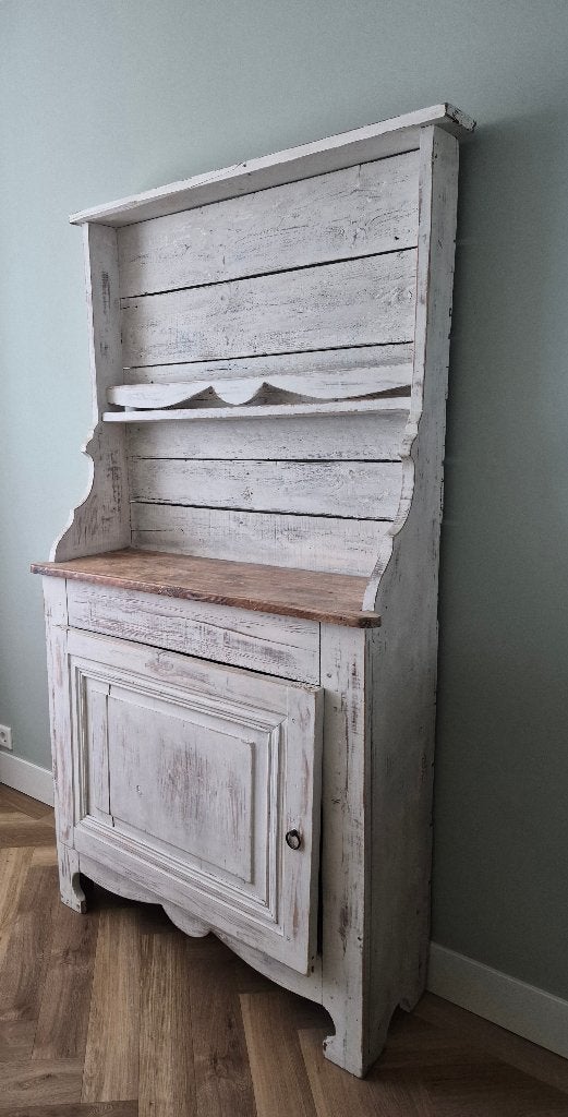 Mooie broccante kast, Ophalen