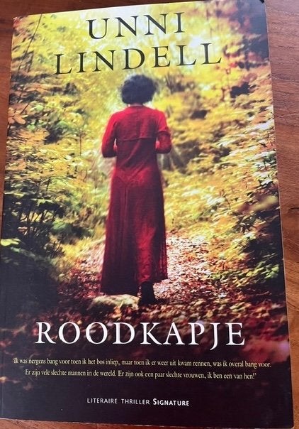 Unni Lindell / Roodkapje, Boeken, Ophalen of Verzenden, Zo goed als nieuw, Unni Lindell