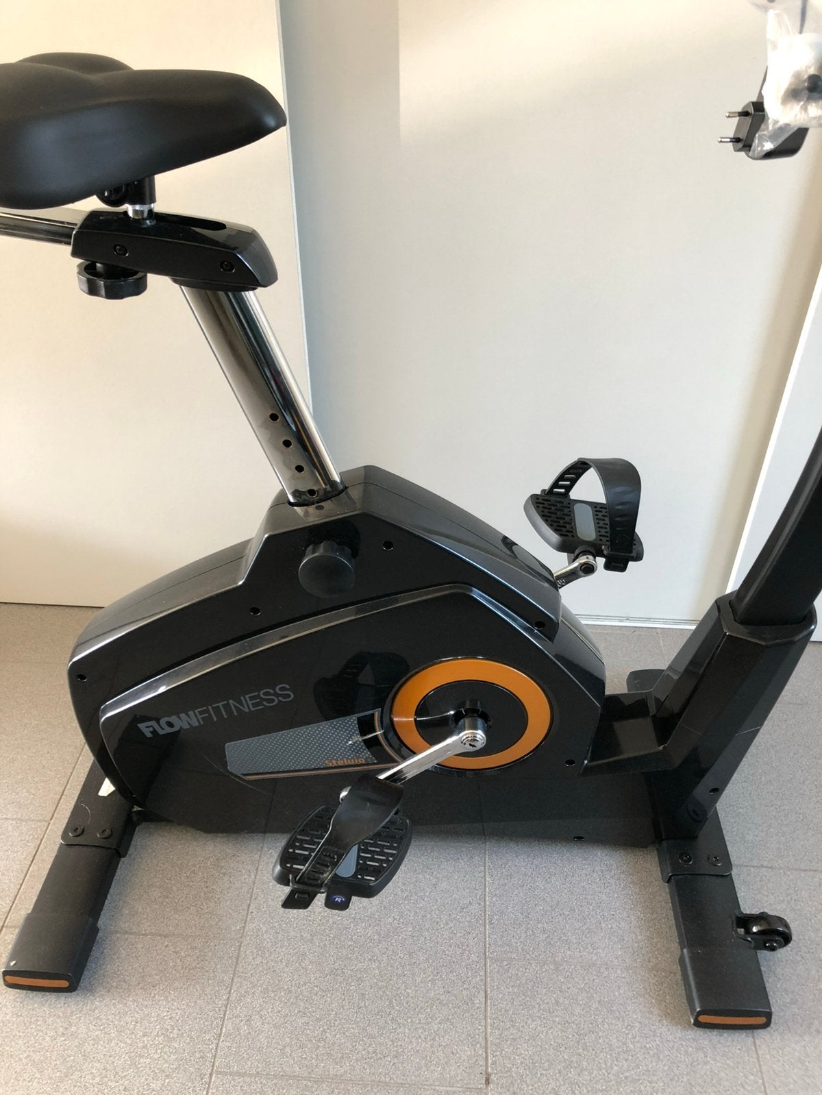 Homtrainer/Flow Fitness Stelvio 1 Consol. Met Ergometer., Ophalen, Zo goed als nieuw, Rug, Metaal