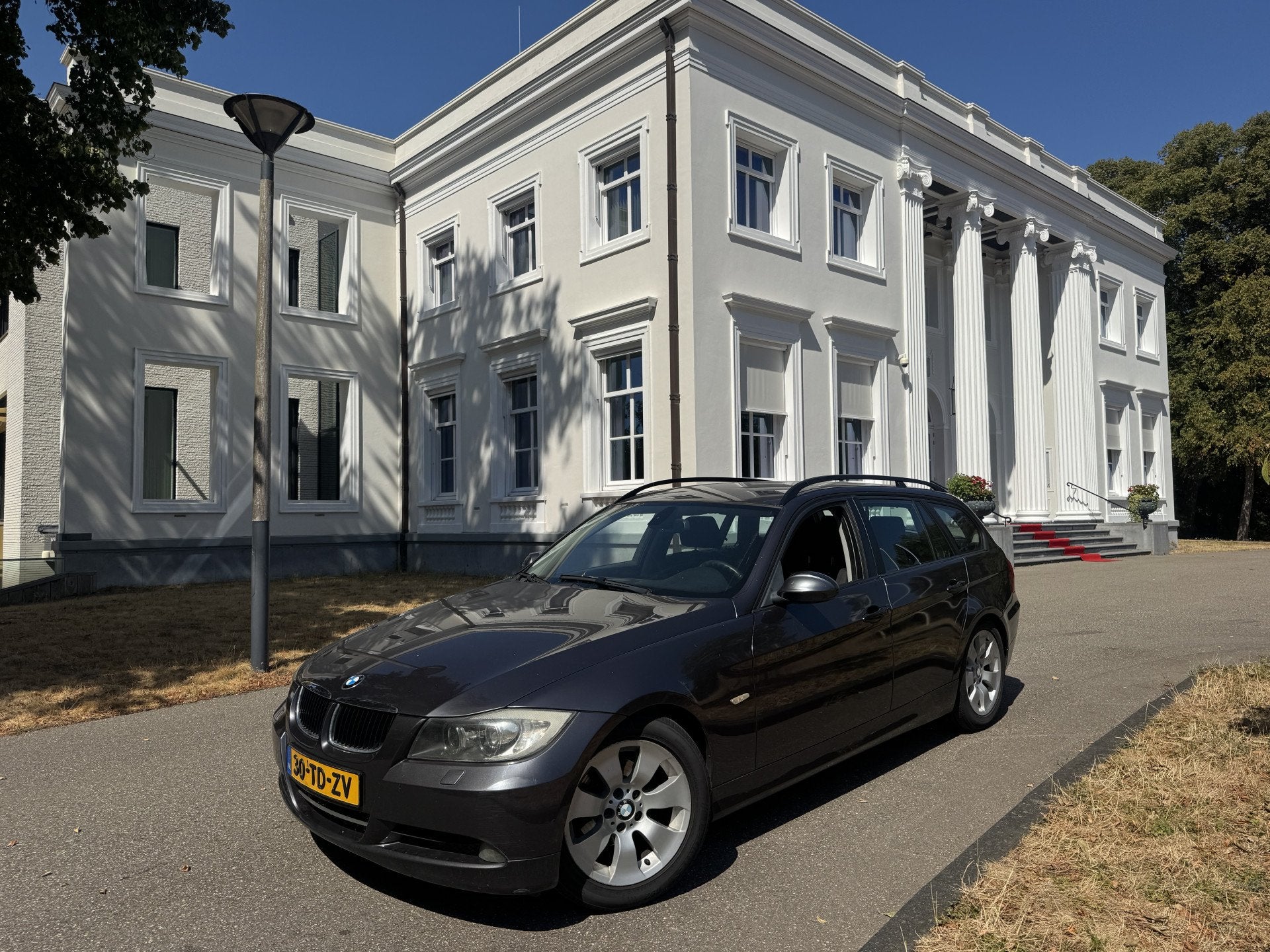 BMW 32O TOURING AUT, High Executive (bj 2006, automaat), Auto's, Automaat, Achterwielaandrijving, Overige modellen, 4 cilinders