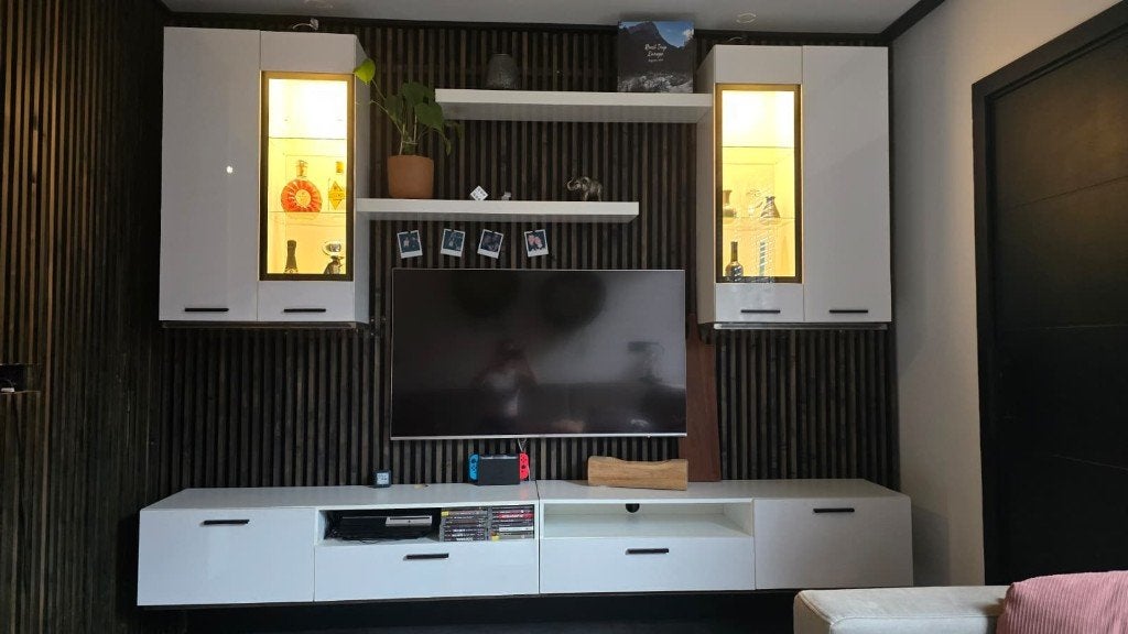 Woonkamerset: TV-meubel, Dressoir, Eet- & Salontafel, Huis en Inrichting, Ophalen