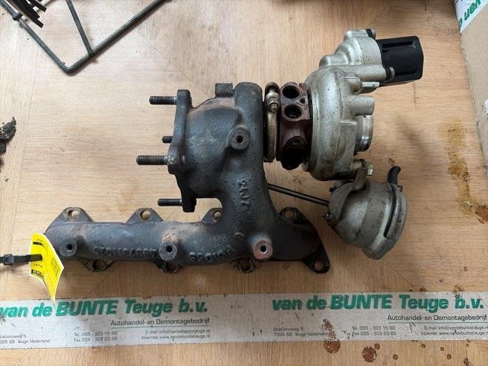 Turbo van een Volkswagen Golf Plus, Gebruikt, -, Volkswagen, -